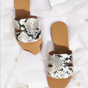 Snakeskin Cut Out Slide-On Sandals
